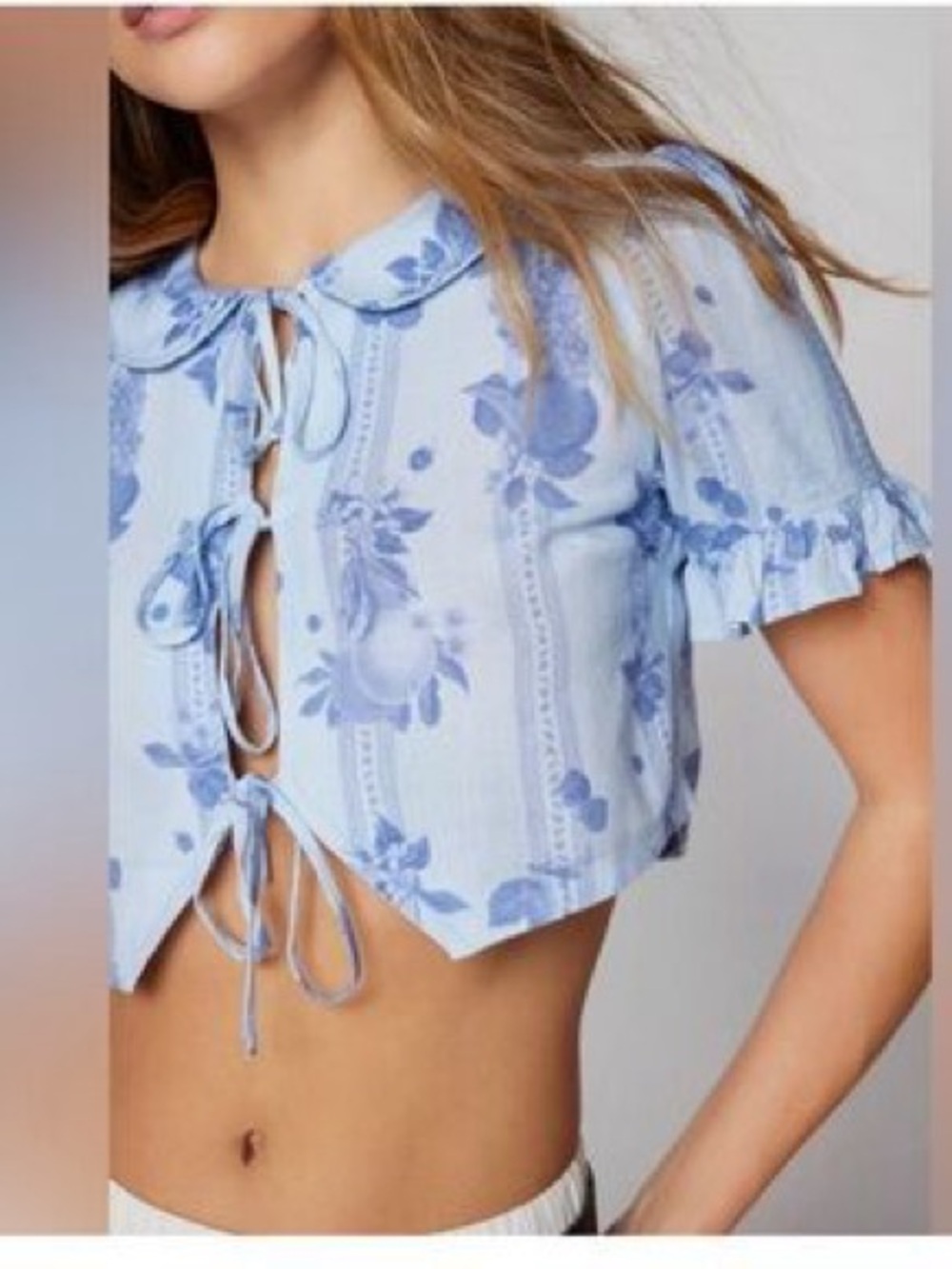 Kimchi Blue Floral Tie-Front Crop Blouse - Women